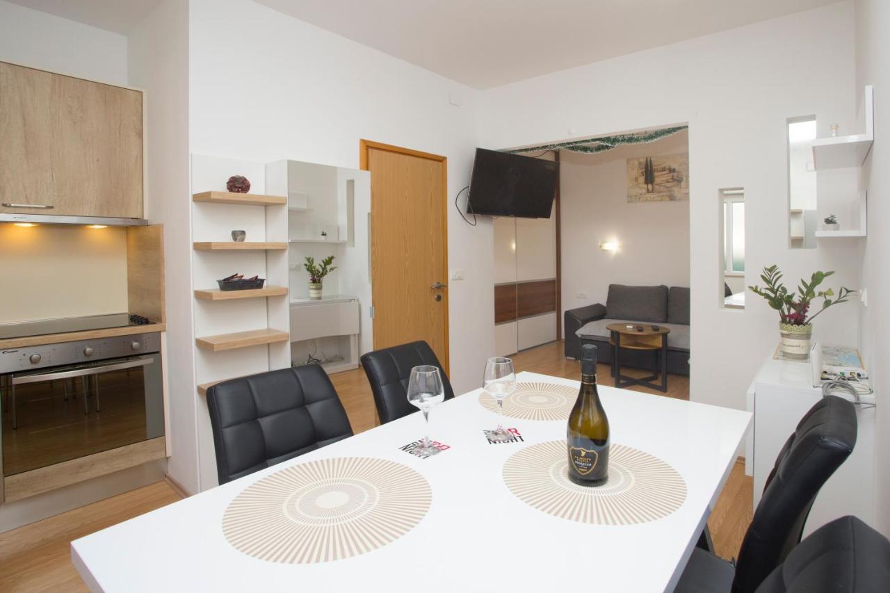 Apartment Adria Split Exterior foto