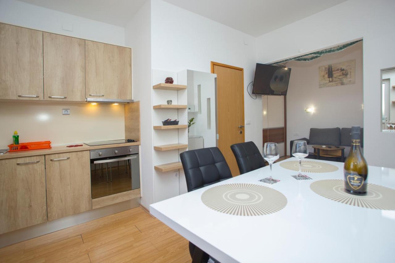 Apartment Adria Split Exterior foto